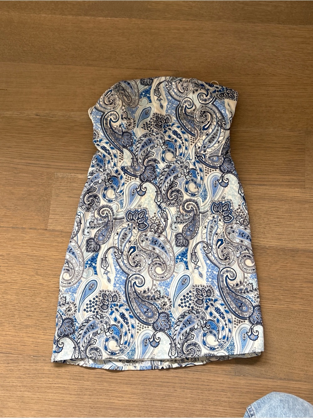 More to Come/Revolve Paisley Print Mini; ties to make it strapless/halter neck